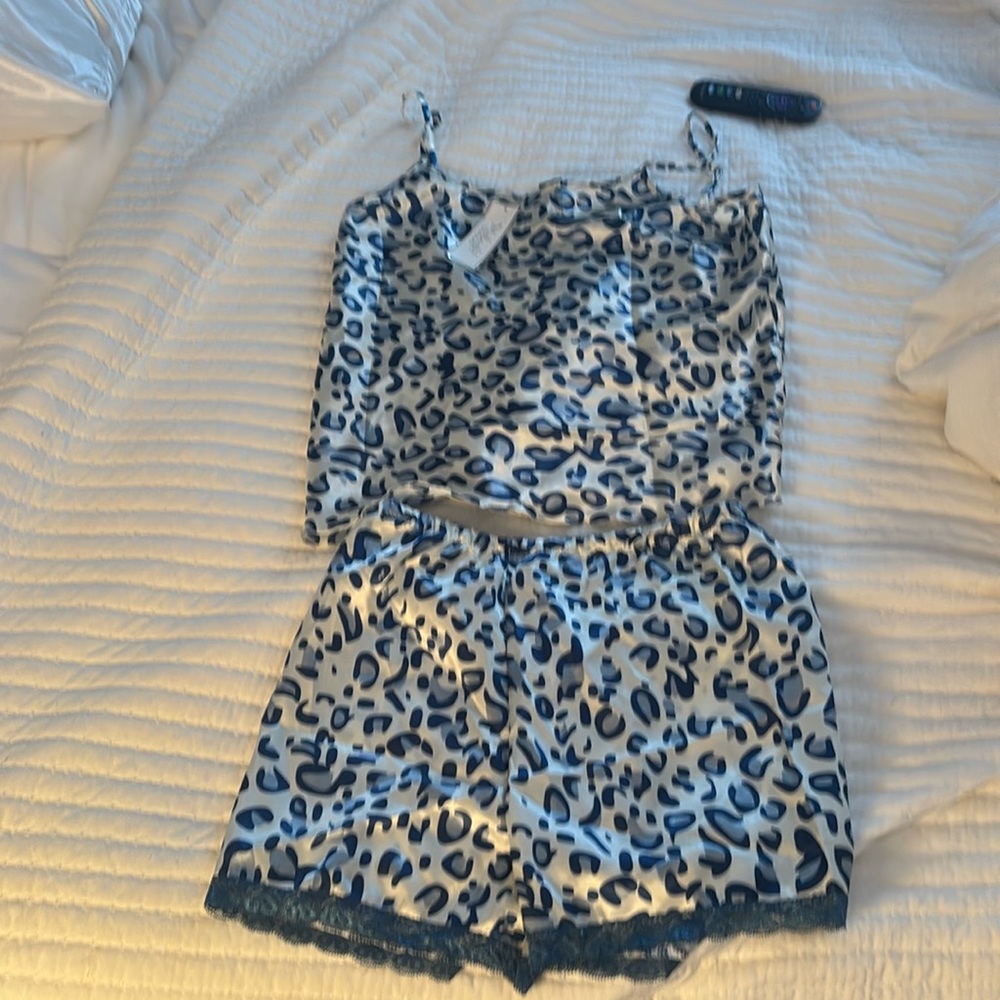 NWT Midnight Coco Blue Leopard Print Sleep Shorts Set Size Large
